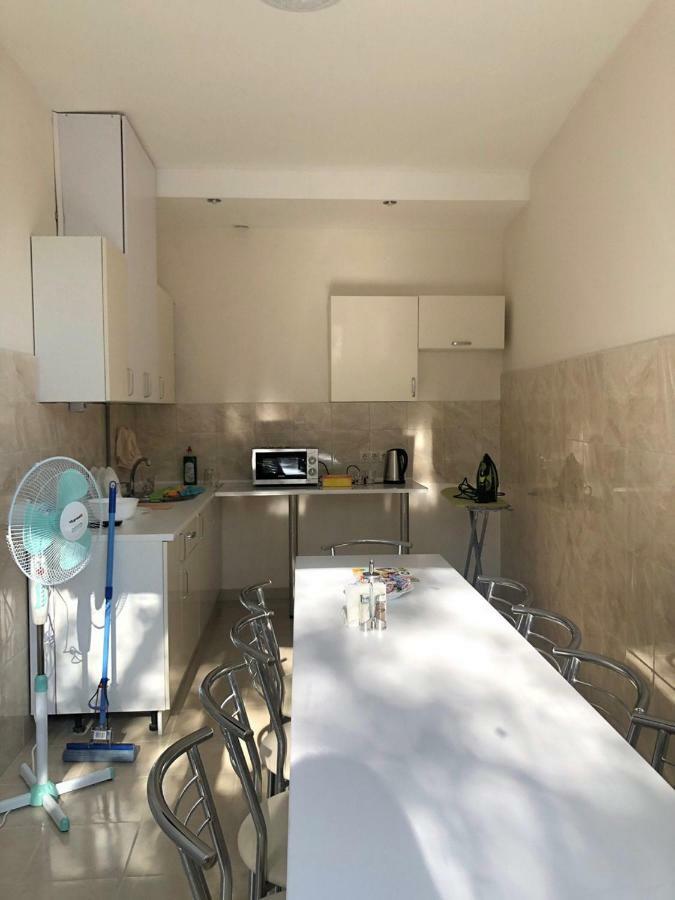 City Apartment Ternopil Dış mekan fotoğraf